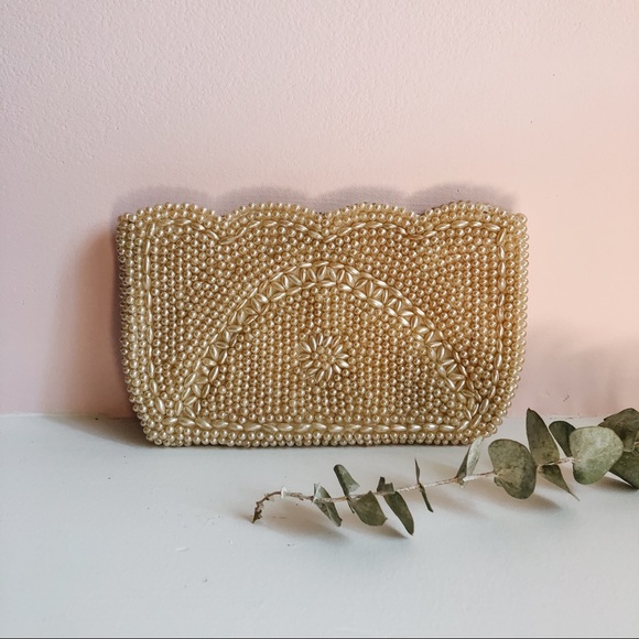 Vintage Handbags - Du-Val vintage beaded coin purse/clutch